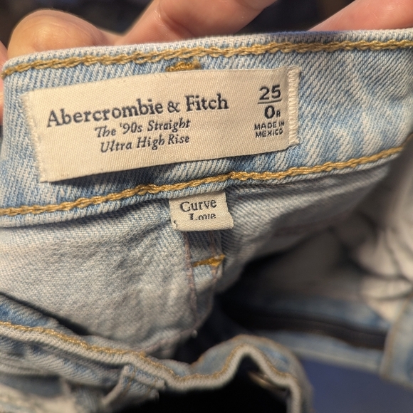 Abercrombie distressed 90's high rise jeans - Picture 4 of 4